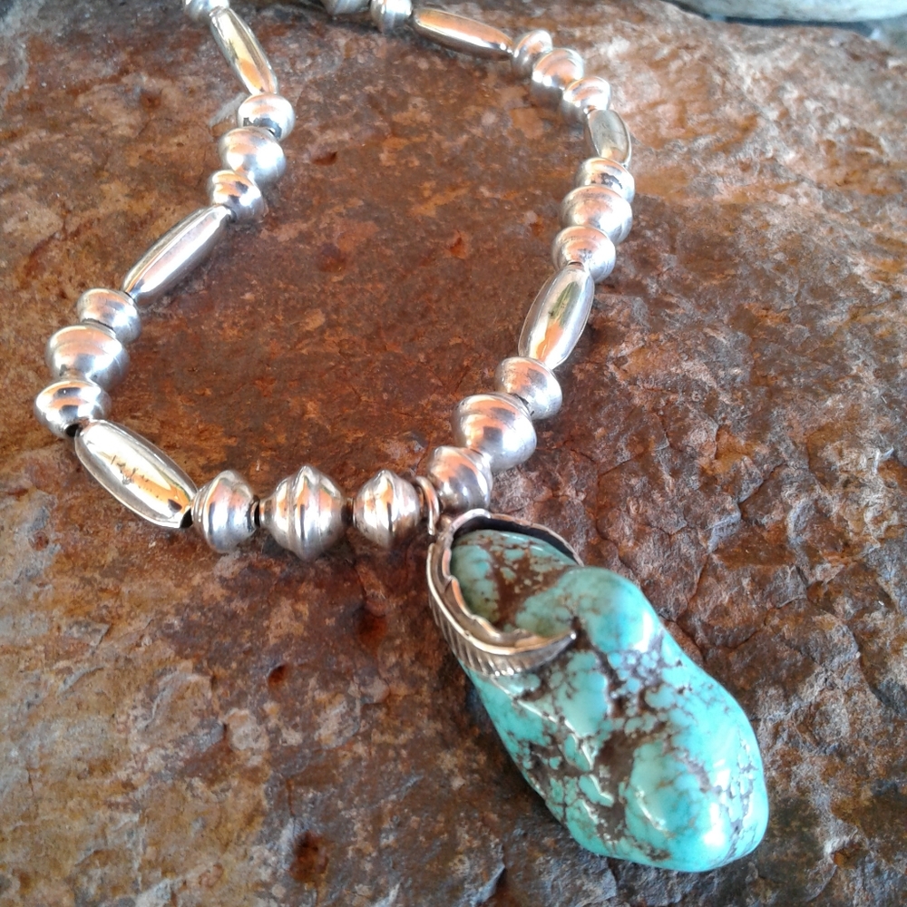 Sterling Silver Vintage Turquoise nugget bead Necklace